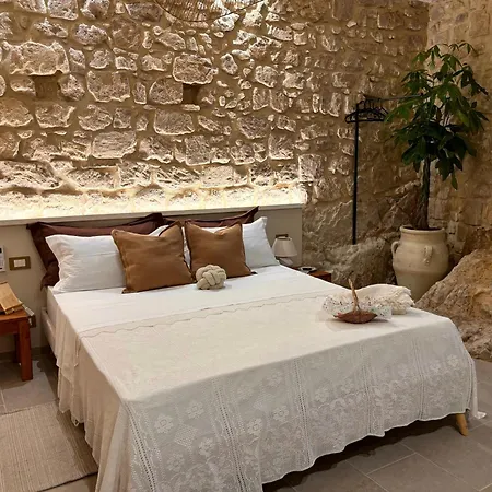 Gnu'pa' Stone Apartman